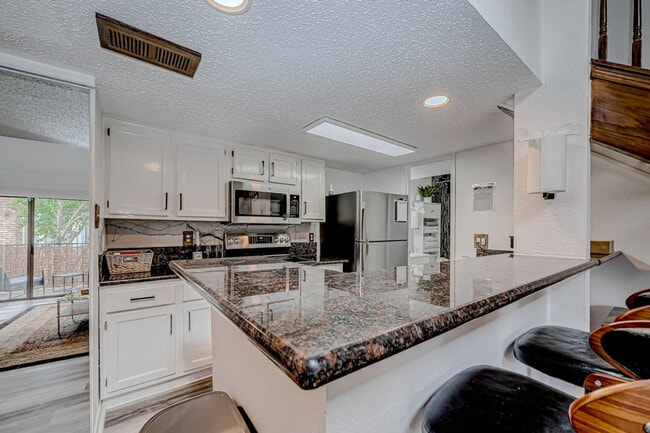 Photo - 2300 Old Spanish Trl Unit ID1060808P