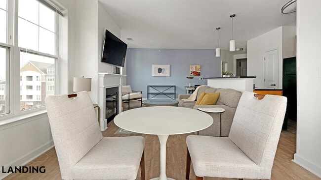 Photo - 909 Mansion Dr Unit 712-402
