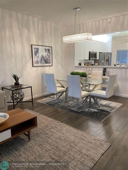 Photo - 7755 Yardley Dr Unit 112