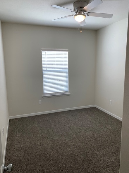 Photo - 2309 N Hickory St