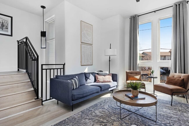 Photo - 919 Ramsey St Unit ID1045339P