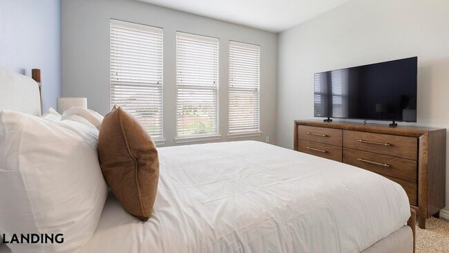 Photo - 241 N Overlook Dr Unit 1204