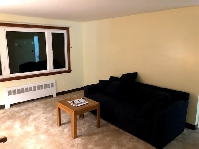 Photo - 15 Saran Ave Unit Room