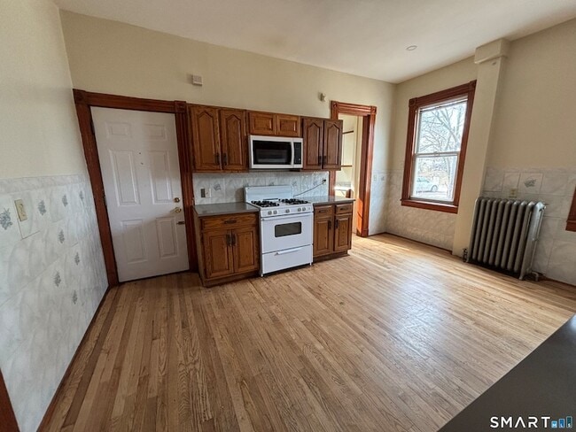 Photo - 1231 State St