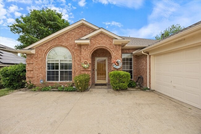 Photo - 1023 High Cotton Ln