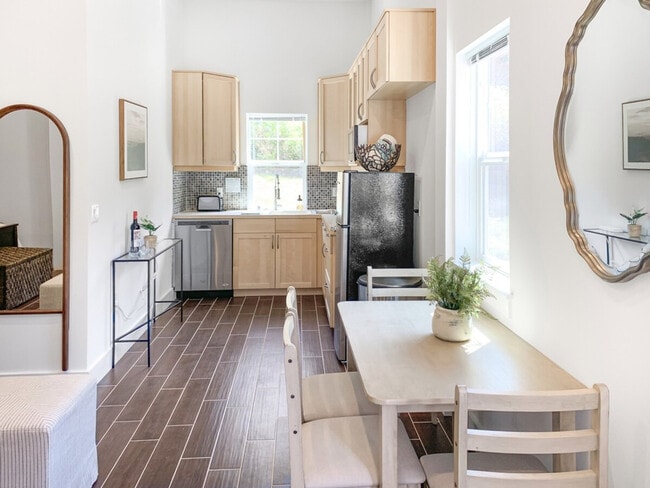 Photo - 3355 Saratoga Rd Unit ID1035922P