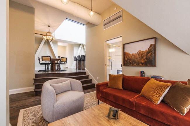 Photo - 225 E Michigan St Unit SI ID1379026P