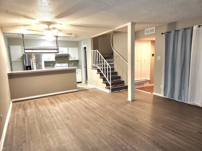 Building Photo - 5604 Boca Raton Blvd Unit 151