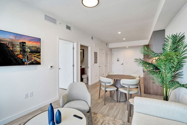 Photo - 7144 Byron Ave Unit SI ID1376608P