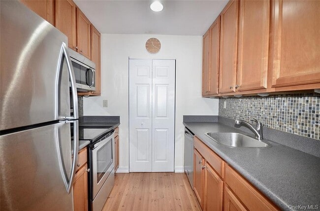 Photo - 99 Richmond Blvd Unit 3A