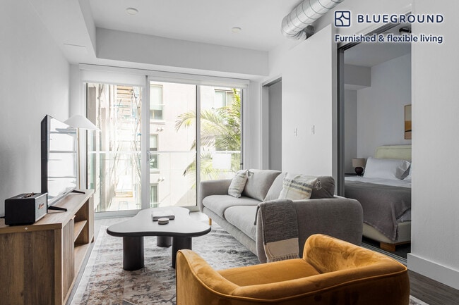 Building Photo - 3838 Dunn Dr Unit FL4-ID1403