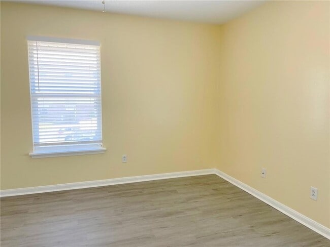 Photo - 213 Rosebud St Unit F