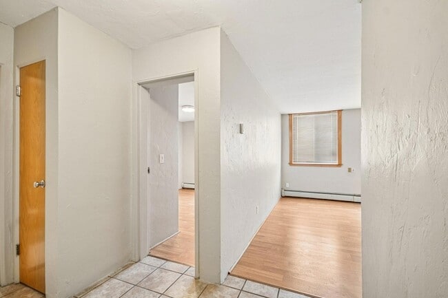 Photo - 2525 3rd Ave S