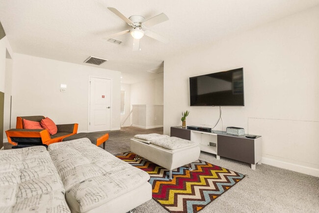 Photo - 4718 Kings Castle Cir Unit SI ID1263246P