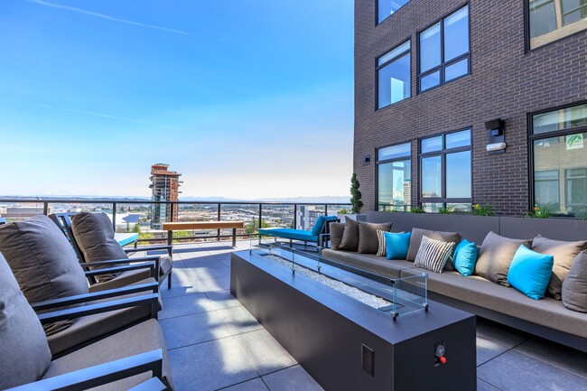 Photo - Napoleon Apartment Homes