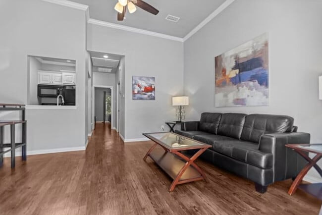 Photo - Midtown Apartments