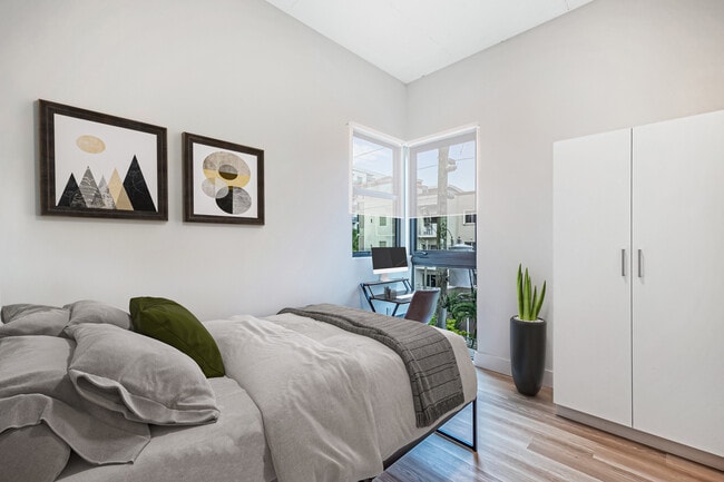 Photo - Plum Apartments