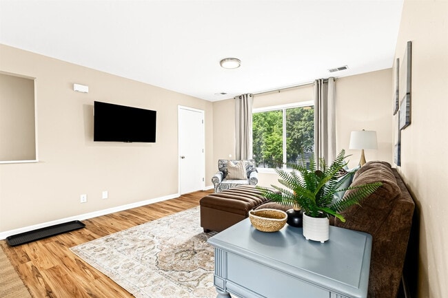 Photo - 18365 Sharon Ln Unit ID1032339P