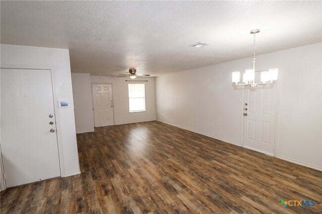 Photo - 2706 Lucille Dr Unit A