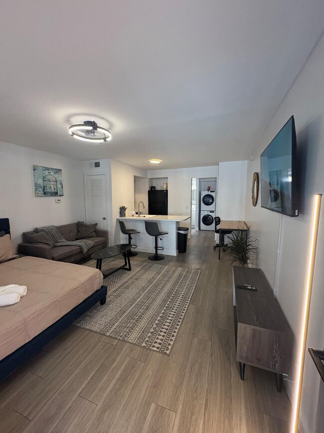 Photo - 3006 Stoneway Dr Unit SI ID1497889P