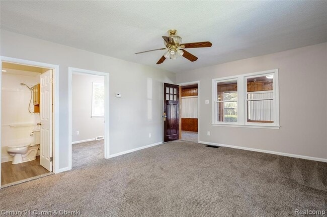 Photo - 26361 Parkington St