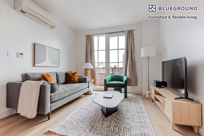 Building Photo - 68 Gold St Unit FL5-ID2189