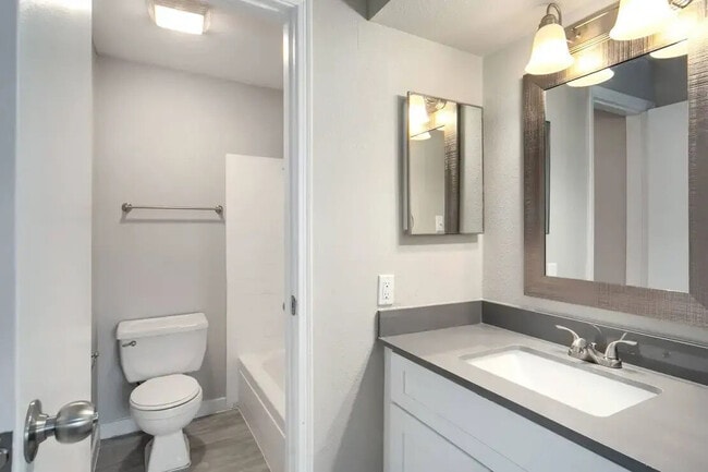 Photo - The Holt on Chisholm Trail