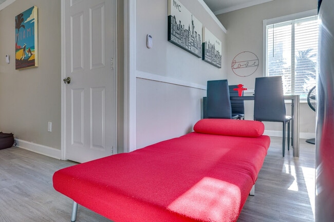 Photo - 3700 Collins Ave Unit ID1307153P