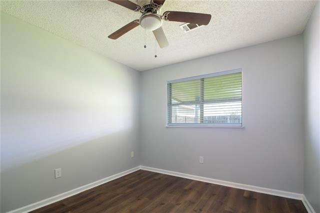 Photo - 24 Oxford Dr