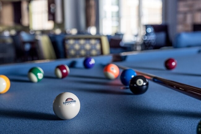 Photo - Lynnewood Gardens