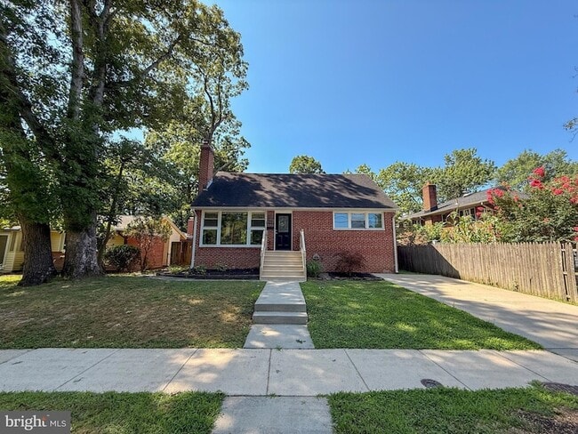 Building Photo - 2518 Harmon Rd