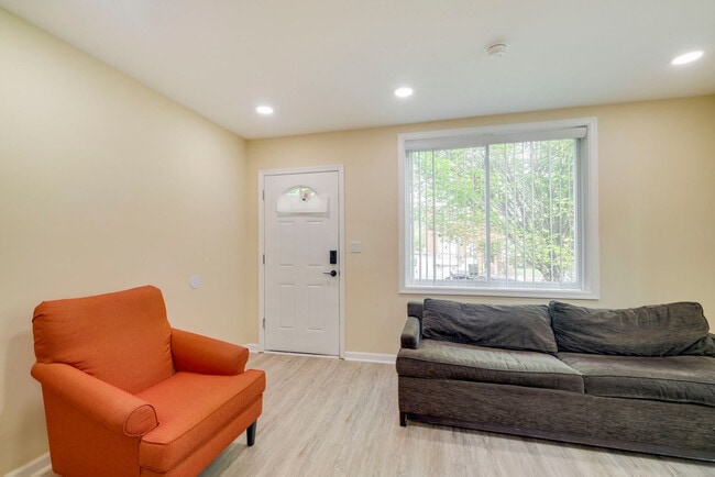 Photo - 1559 41st St SE Unit SI ID1546448P