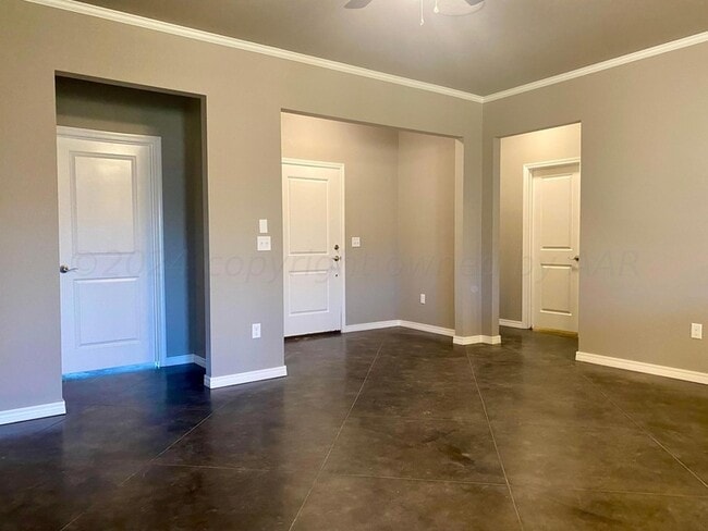 Photo - 9608 Sydney Dr