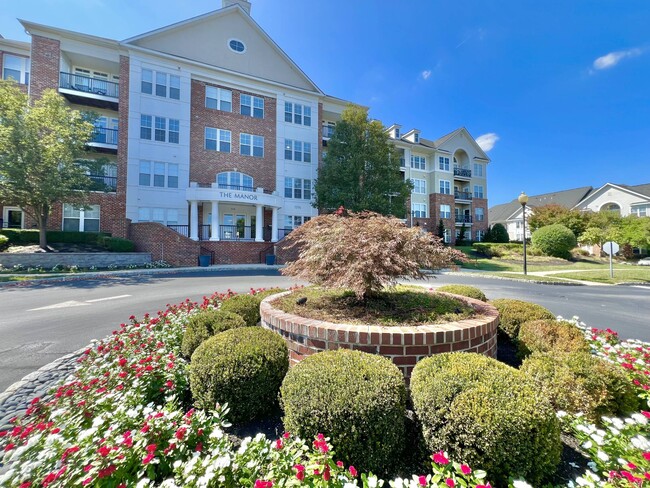 Building Photo - The Manor at Downingtown