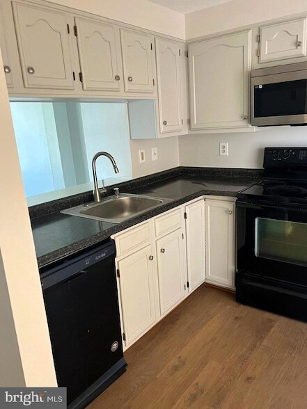 Photo - 2243 Riding Crop Way