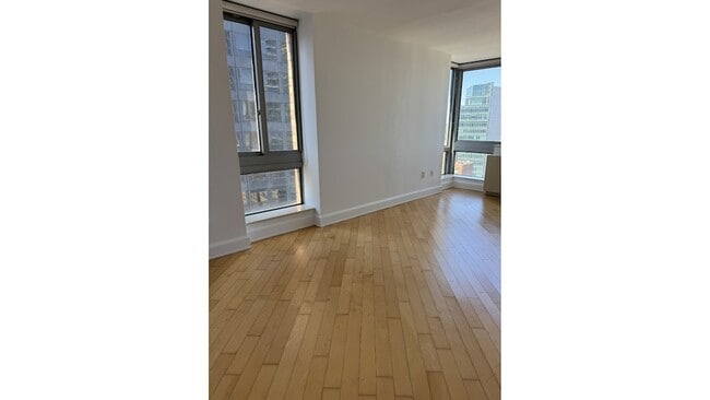 Photo - 231-235 E 55th St Unit 36B