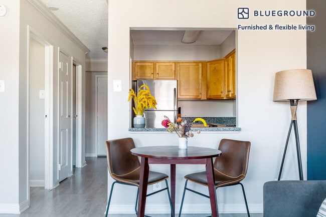 Photo - 1325 15th St NW Unit FL5-ID260