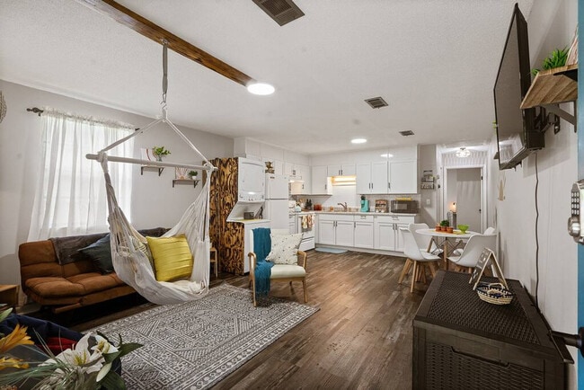 Photo - 2001 N 61st Ave Unit ID1354819P