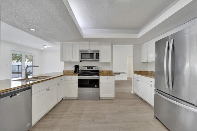 Photo - 4001 N 41st Ct