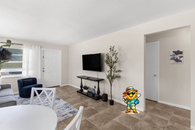 Building Photo - 13921 19th St Unit SI ID1234461P