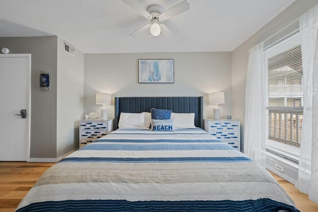 Photo - 920 W Lagoon Ave Unit ID1266607P