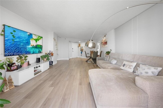 Photo - 3530 Mystic Pointe Dr Unit 1406