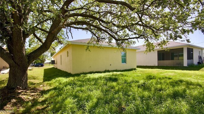 Photo - 3433 Jeffcott St