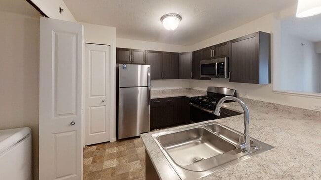 Photo - Andover Pointe Apartment Homes