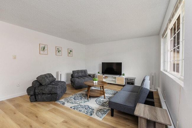 Photo - 15704 Ash Way Unit ID1265146P