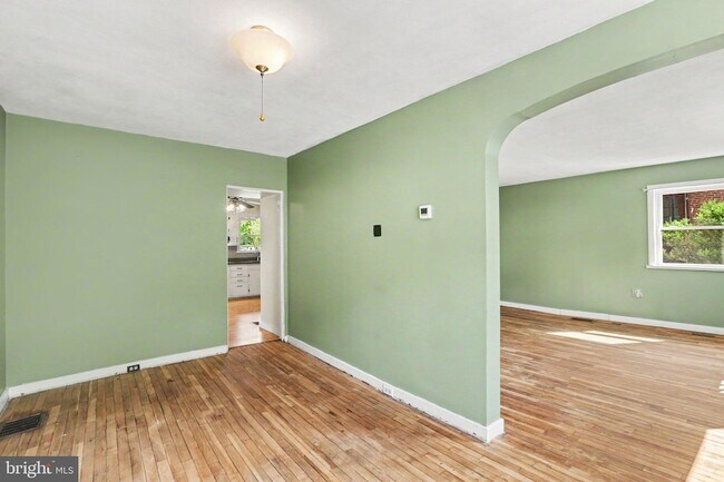 Photo - 1272 Boiling Springs Rd