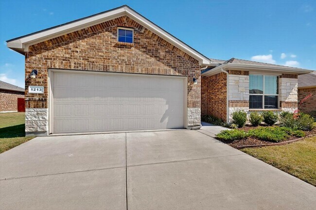 Photo - 1213 Pacifica Trail