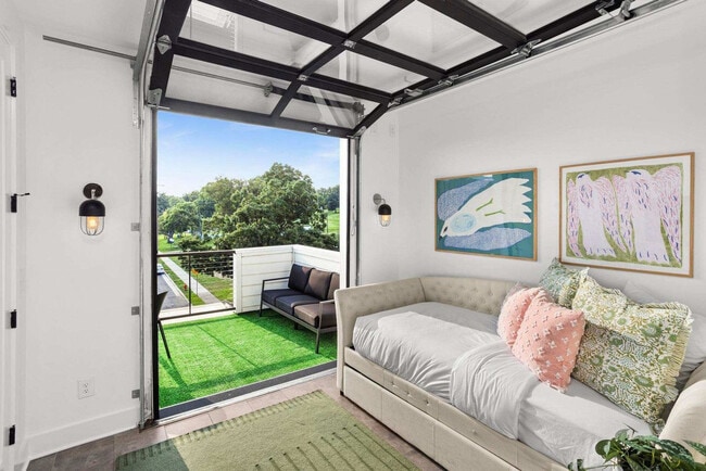 Photo - 1714 8th Ave S Unit ID1312341P