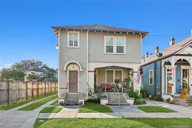 Building Photo - 918 N Hennessey St