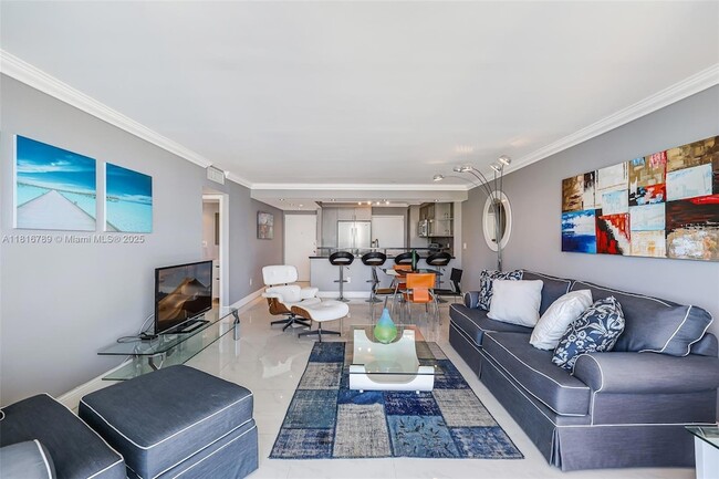 Photo - 5838 Collins Ave Unit 15D